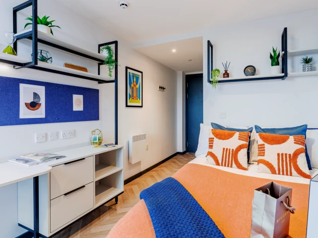 uhomes.com | Student Accommodation, Housing, Flats, Apartments for Rent