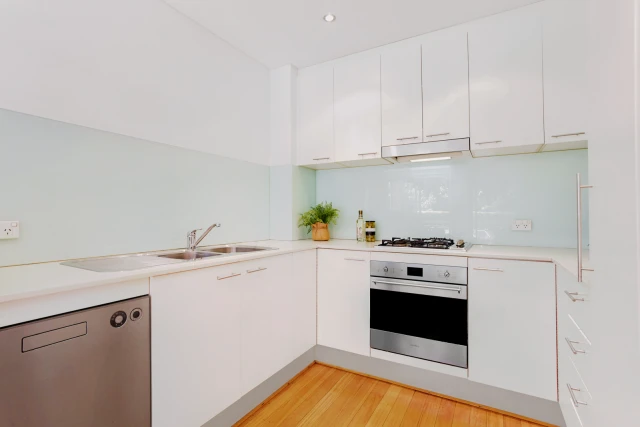 2/3 Alexander Street,Coogee,New South Wales 2034 3