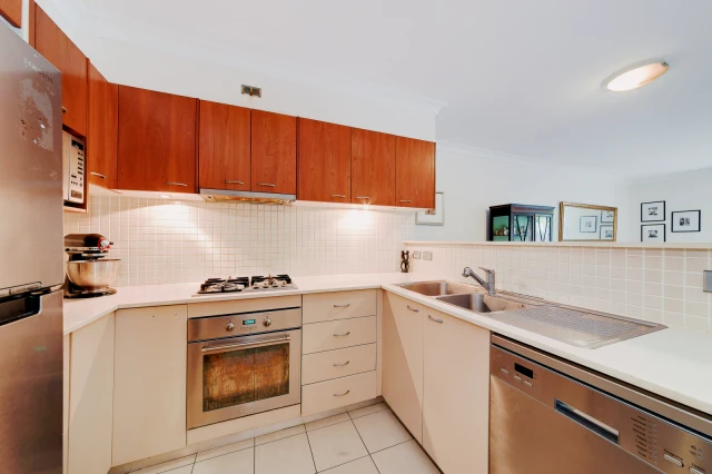 10/2 Abbott Street,Cammeray,New South Wales 2062 2