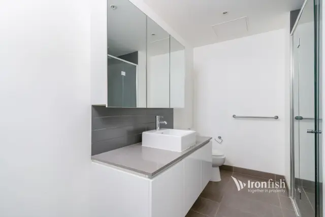 8 Marmion Place, Docklands 4