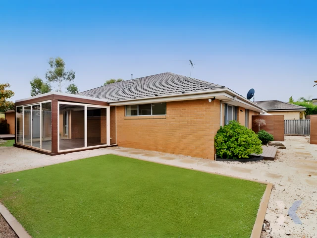 10 Half Moon Terrace 4