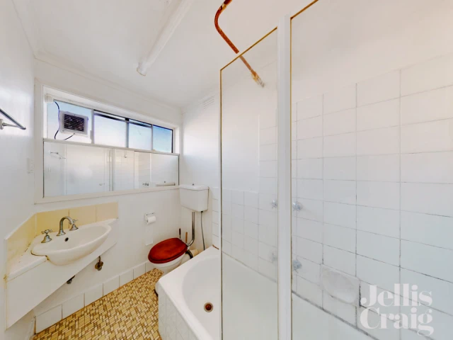 5/13 Howitt Street, South Yarra 4