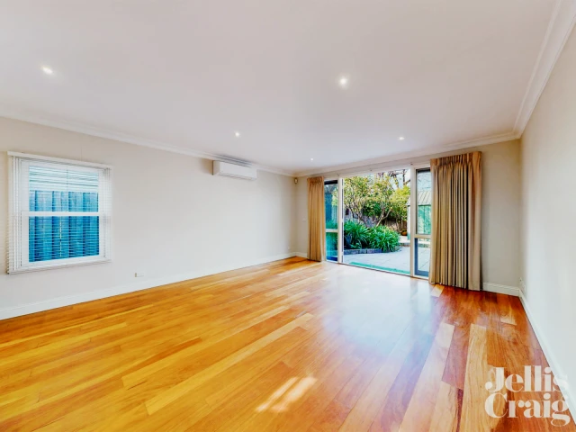 64 Repton Road, Malvern East 2