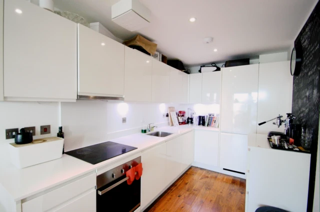 Beauvoir Crescent Islington 1