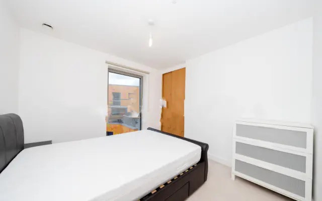 Flat 8 12 Rathbone Market, Barking Road, LONDON, E16 1GZ 2