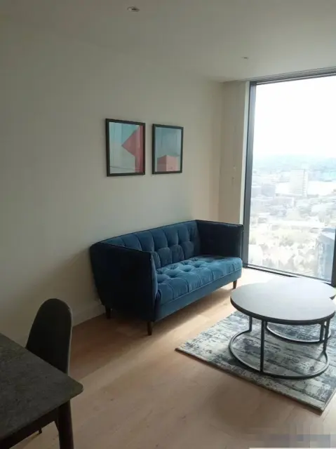Apartment 3011 Hampton Tower, 75 Marsh Wall, London, E14 9RW 3