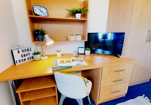 uhomes.com | Student Accommodation, Housing, Flats, Apartments for Rent