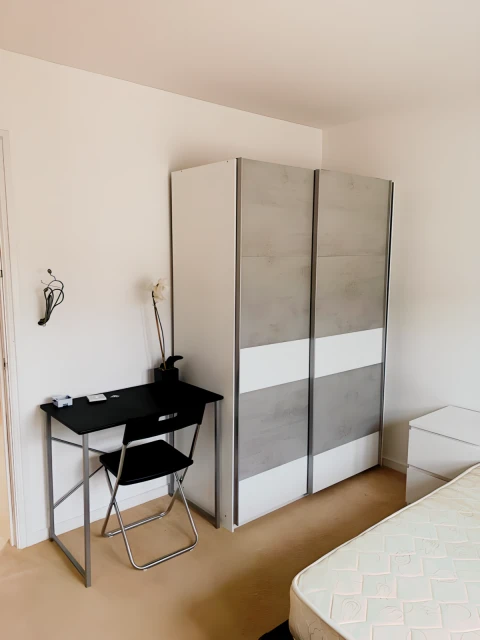 Elizabeth Court  LA1 2