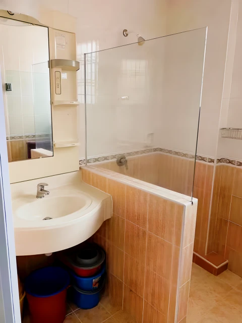 Lucky Plaza Apartment - JW 4
