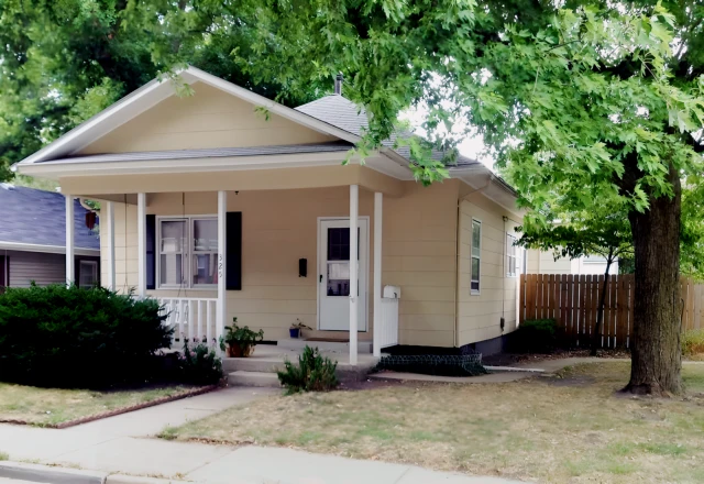 325 N. Fair St. Champaign IL