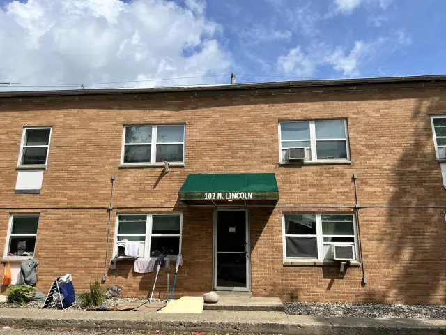 102 N. Lincoln Ave, Urbana, IL 61801 0