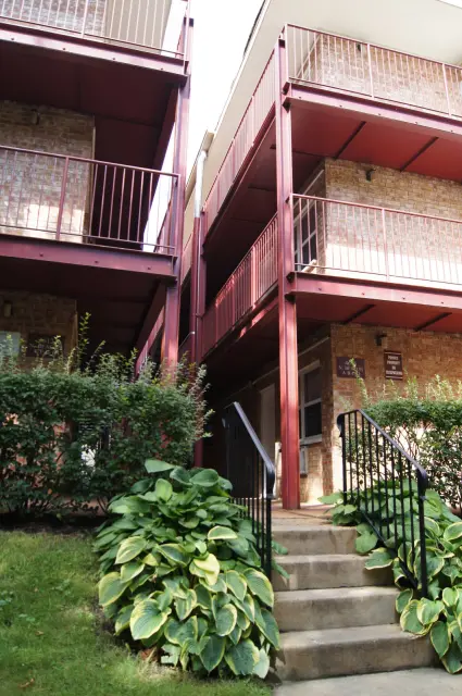 Ravenswood Gardens 2