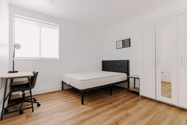 3098 1/2 S Normandie Ave (9B9B) 1