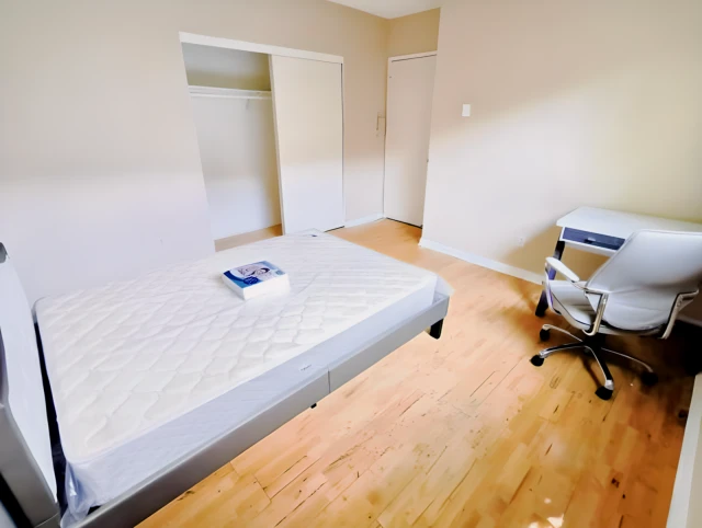 1648 Franklin St # B 3