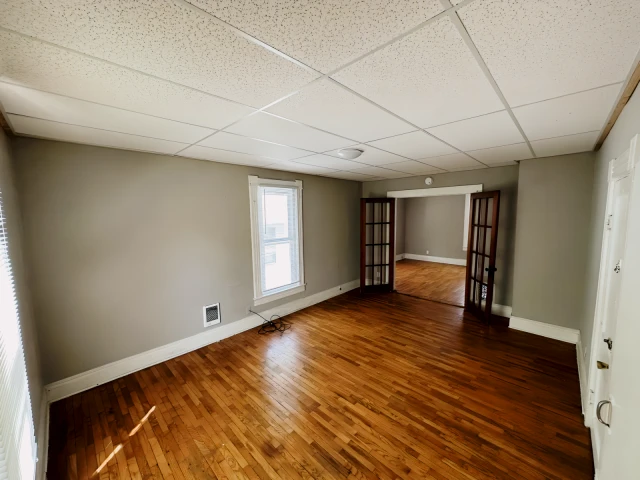 308 West Washington Street 4