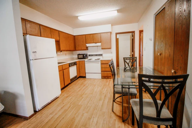 506 W Elm, Urbana, IL 61801 4