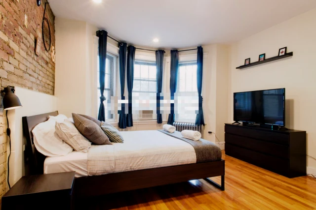 58 Queensberry St. 1