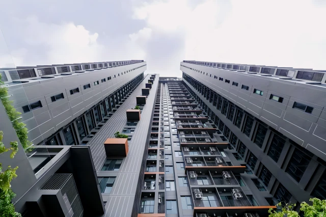 C Ekkamai Condominium (1) 2