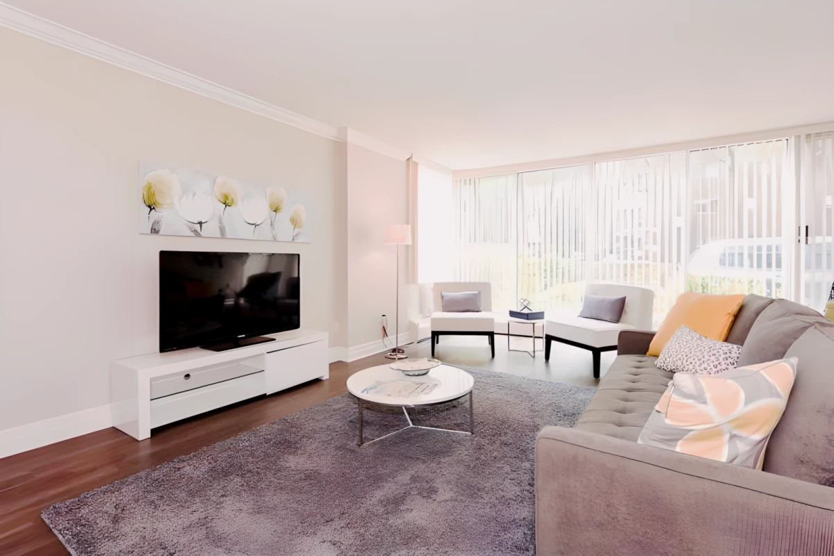 5220 Lakeshore - chỗ ở sinh viên tại Burlington