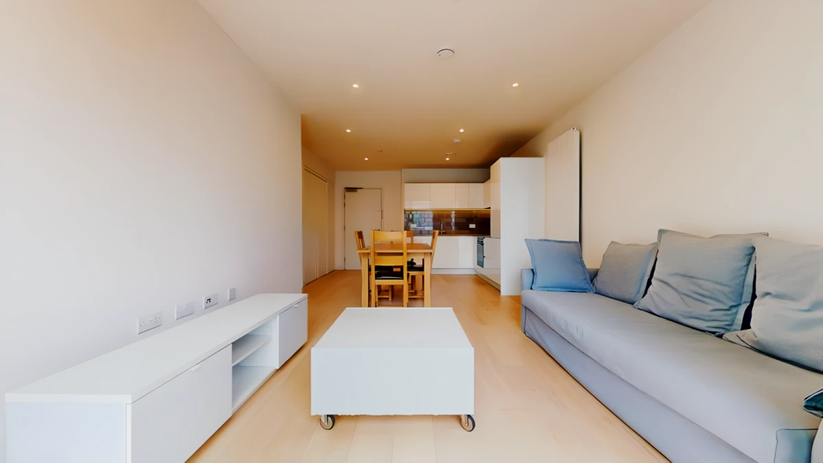 Royal Crest Avenue 14600# 0