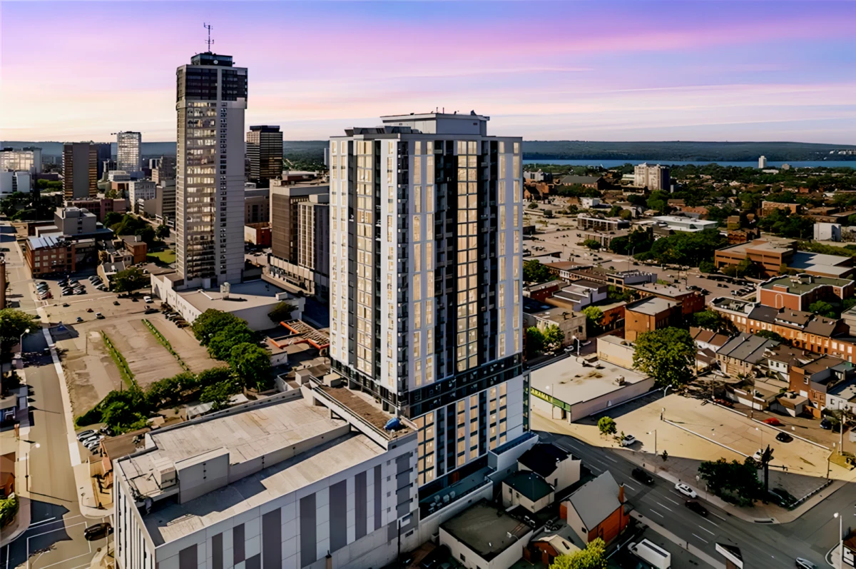 Entire Place·1B1B···49 Walnut Street S 0