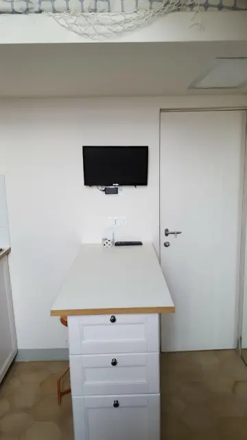 studio near Piazza della Repubblica 3