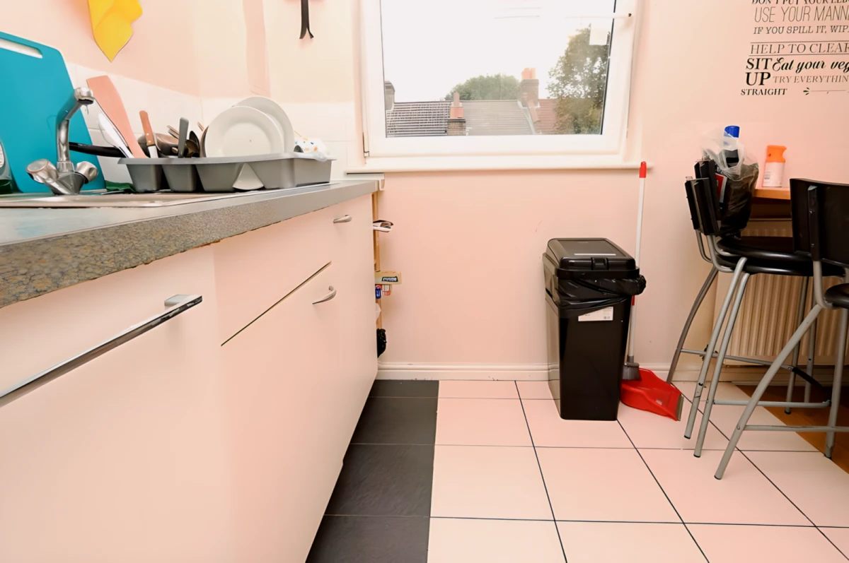 apartment near Flint Close 0