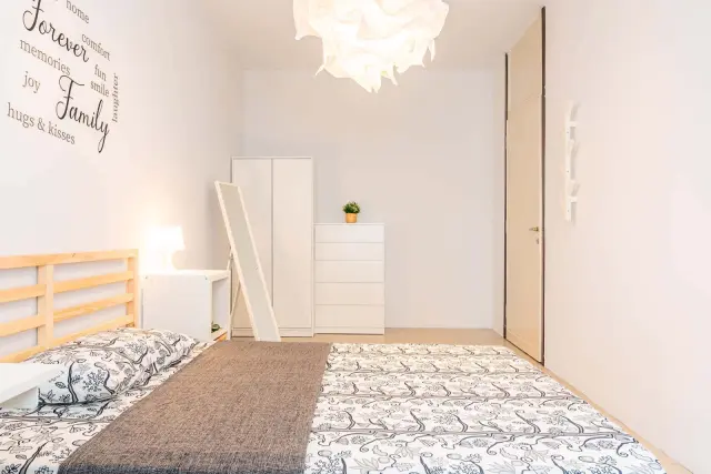 VIALE SUZZANI 284 <br> PRIVATE ROOM S1 3