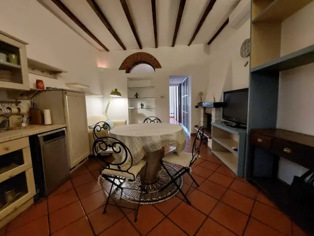 One-Bedroom Apartment | Via Tolstoi | Solari Area 2