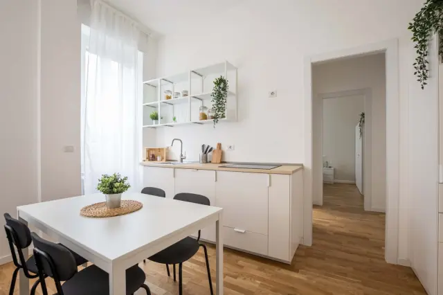 Casa Mirano - via Savona 1