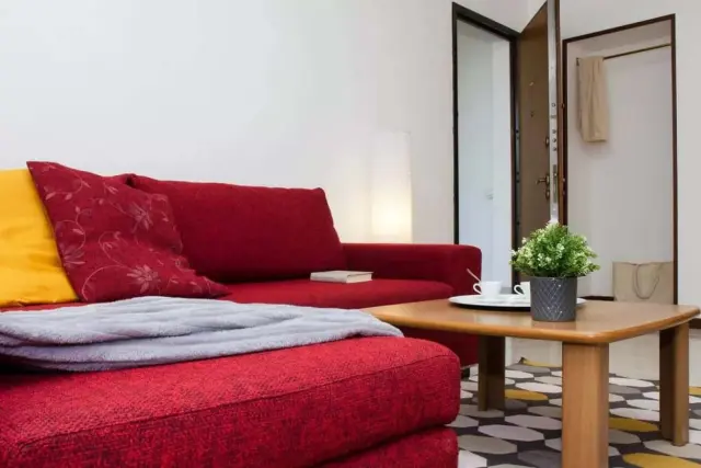 Apartment in Via Ariberto da Intimiano 4