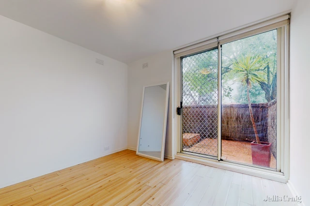 1/97 Osborne Street, South Yarra 4