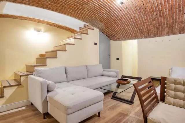 Apartment in Via Lecco 2