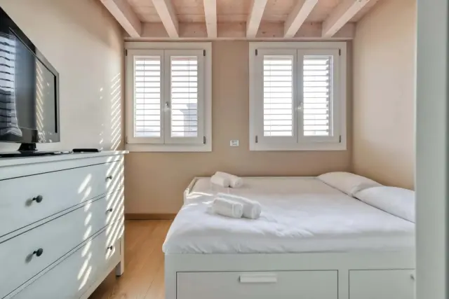 Appartamento elegante con parcheggio e balcone 3