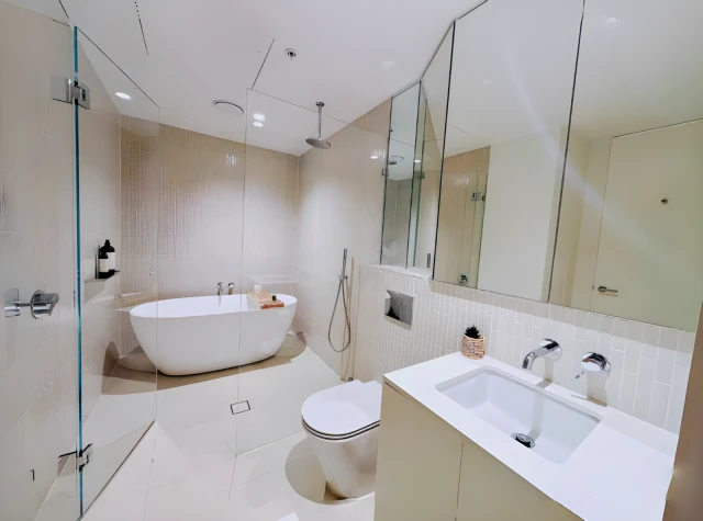 Pure Luxury 2BR Apt. at Mel Sq/Swimming pool/Sauna 3