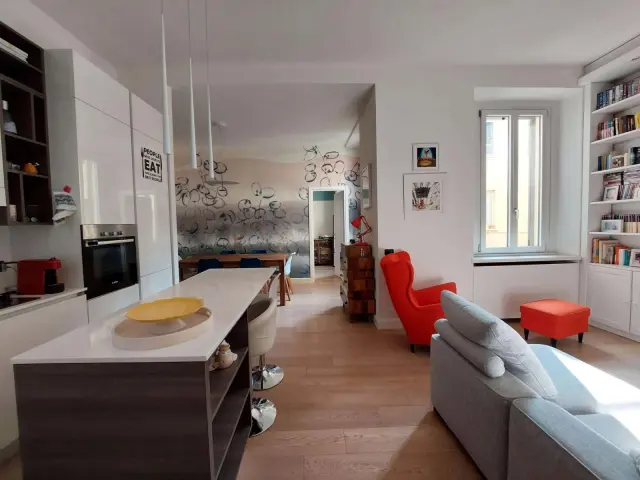 Via San Rocco | Two Bedroom Apartment | Zona Porta Romana 1