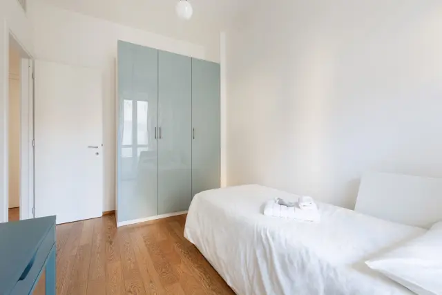APPARTAMENTO IN ZONA NAVIGLI PORTA GENOVA 2
