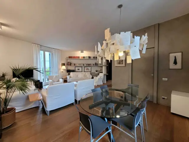 Three-Bedroom Apartment | Via Paolo Sarpi | Zona Chinatown 2