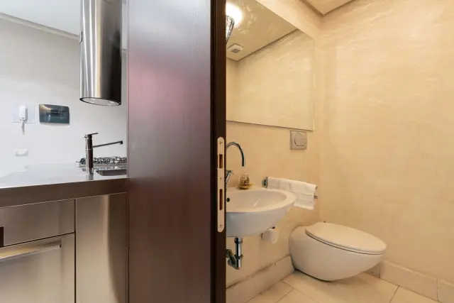 Arena Moscova Elegant Apartment 1