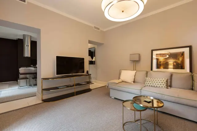 Arena Moscova Elegant Apartment 3