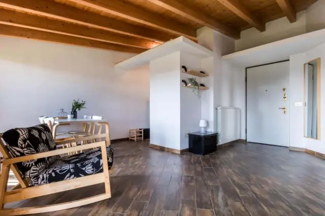Grande appartamento a Milano, via Pezzotti - Bocconi - IED 4