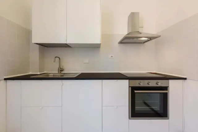 Careggi Modern 4