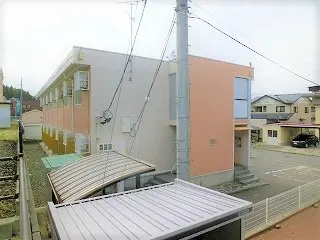 レオパレスニュータウン 0