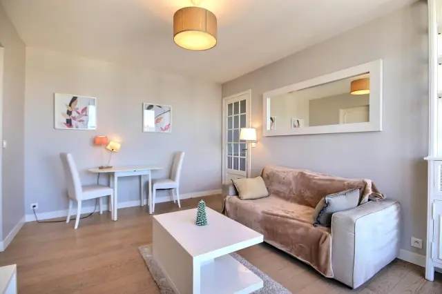 Rue Geoffroy Saint-Hilaire 2