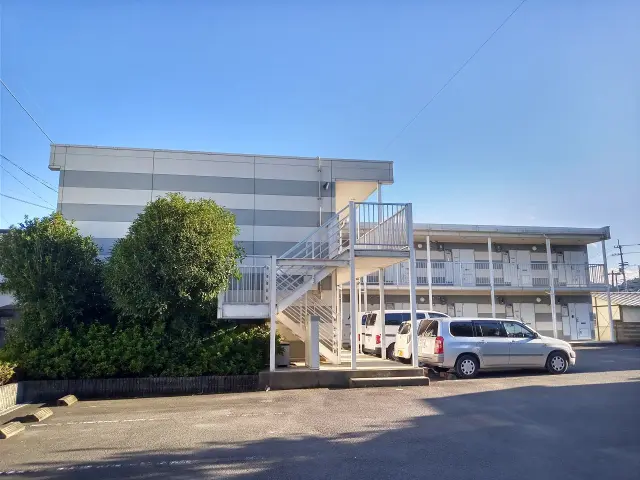 レオパレスタウンコート観音寺 0