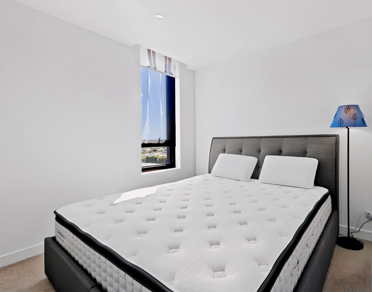 1104/9 Ellingworth Parade - Melbourne student accommodation - 1 Bedroom