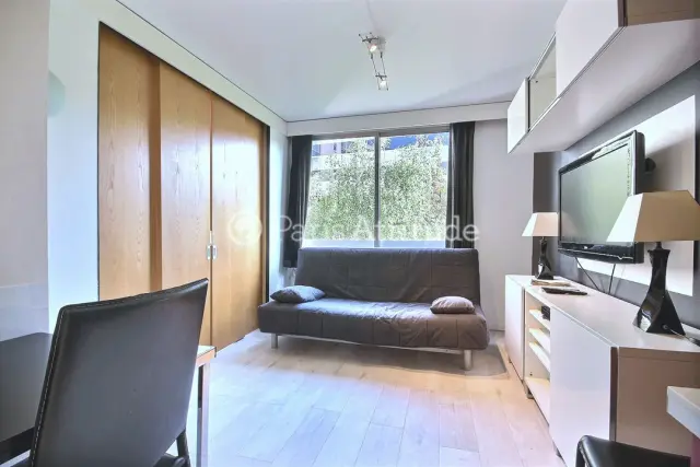 Rental Furnished apartment 1 bedroom - 33m² - Porte de Versailles - Paris 4