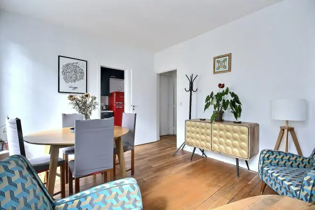 Rue de Domremy 4