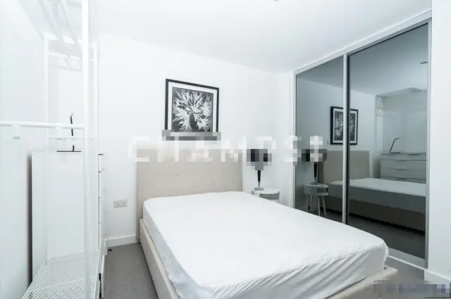 Porcelain House, 20 St Paul's Way, LONDON, E3 4YG 3