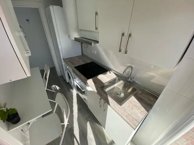 apartment near Calle Encarnación Oviol 2